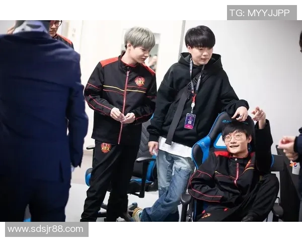 电竞比分最新和平精英力量排行榜揭晓FPX强势领跑前十名 电竞比分最新和平精英力量排行榜揭晓FPX强势领跑前十名